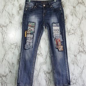 Grace in LA Boyfriend Boho Patch Jeans 29 J57